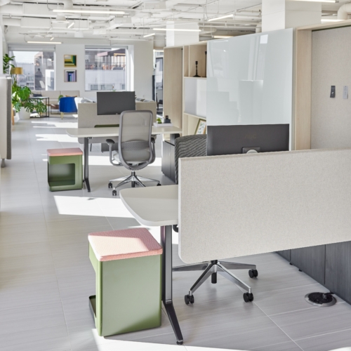 Eager Executive & Task - 0