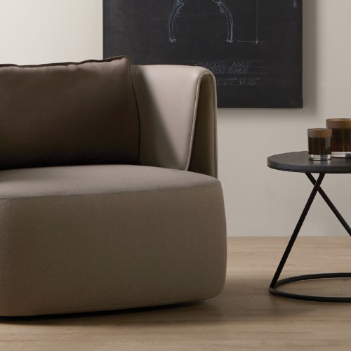 Colmere Occasional Table - 0