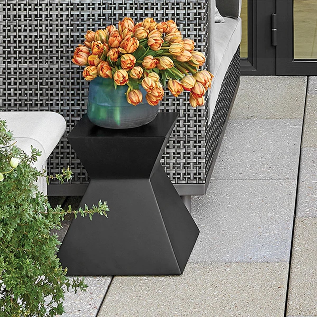 Ditto Table - Hospitality Snapshots