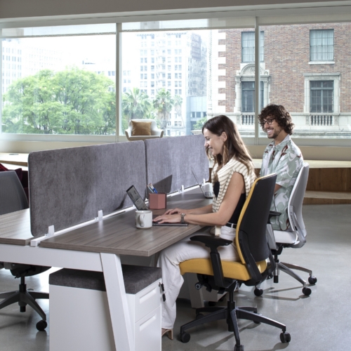 Amplify Upholstered - 7