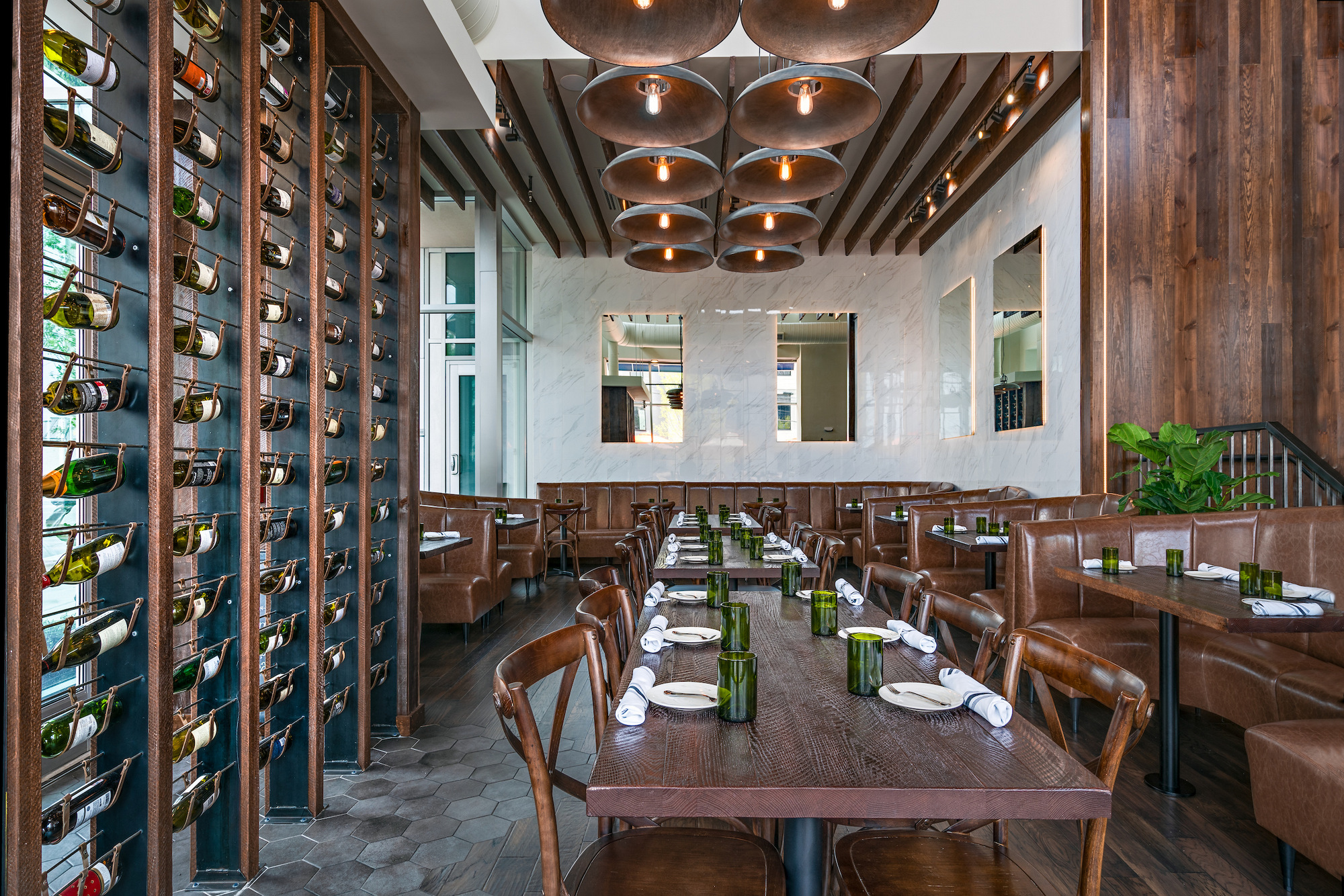 Louie's Wine Dive Nashville Hospitality Snapshots