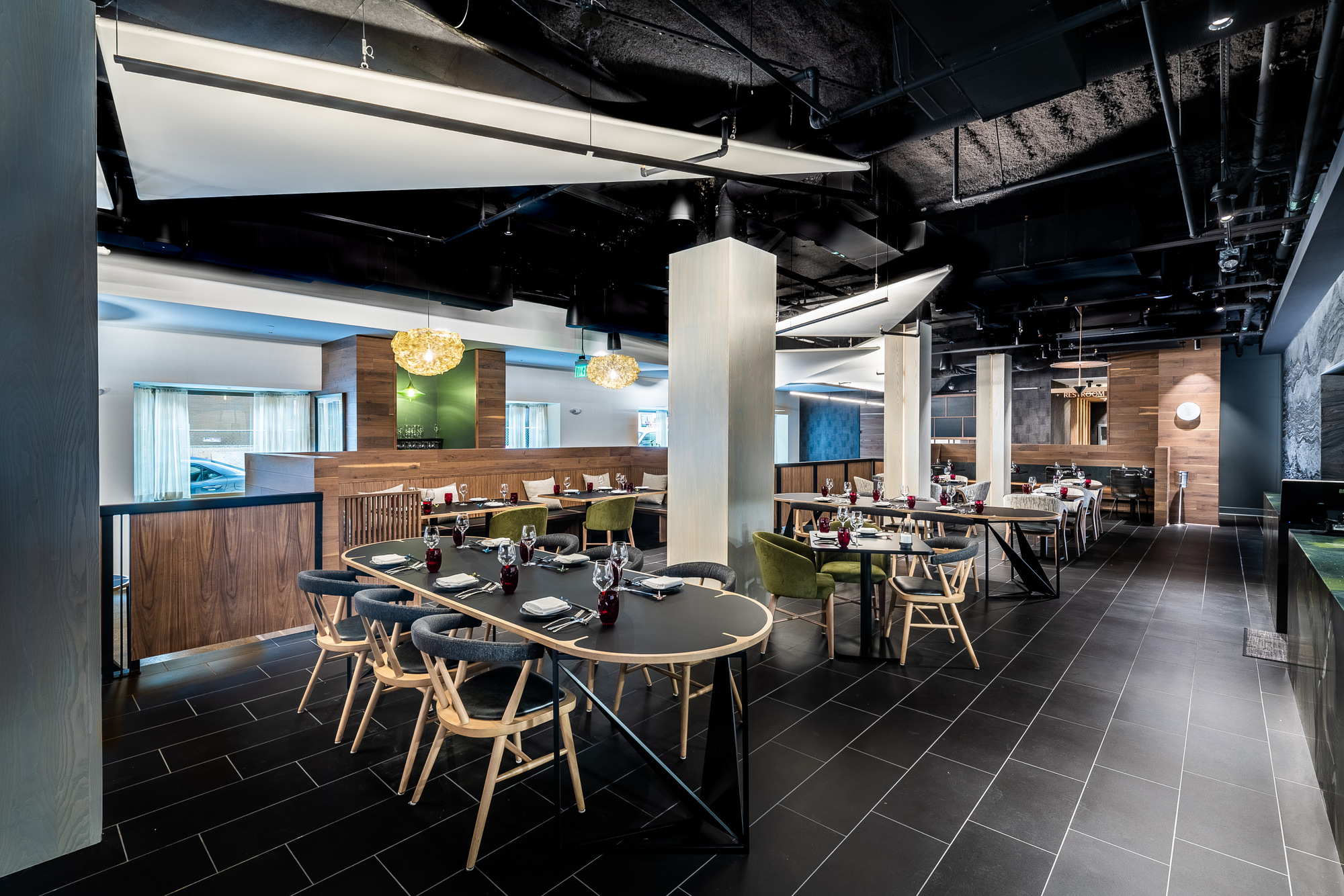 Cranes Restaurant Hospitality Snapshots