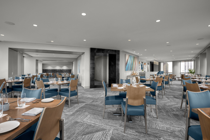 Strato 550 Restaurant and Conference Center - 0