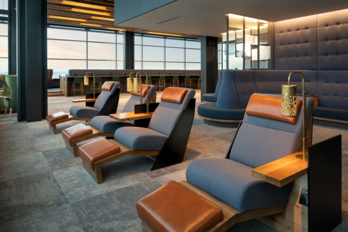 Alaska Airlines Flagship Lounge - SeaTac International Airport - 0
