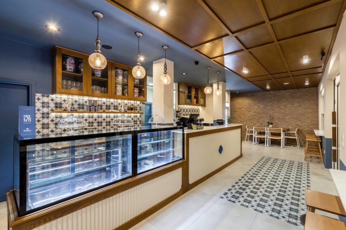 Decimo Bistro - Hospitality Snapshots