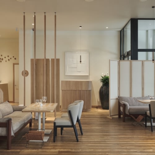 recent Akademiya Argunovskaya Café hospitality design projects