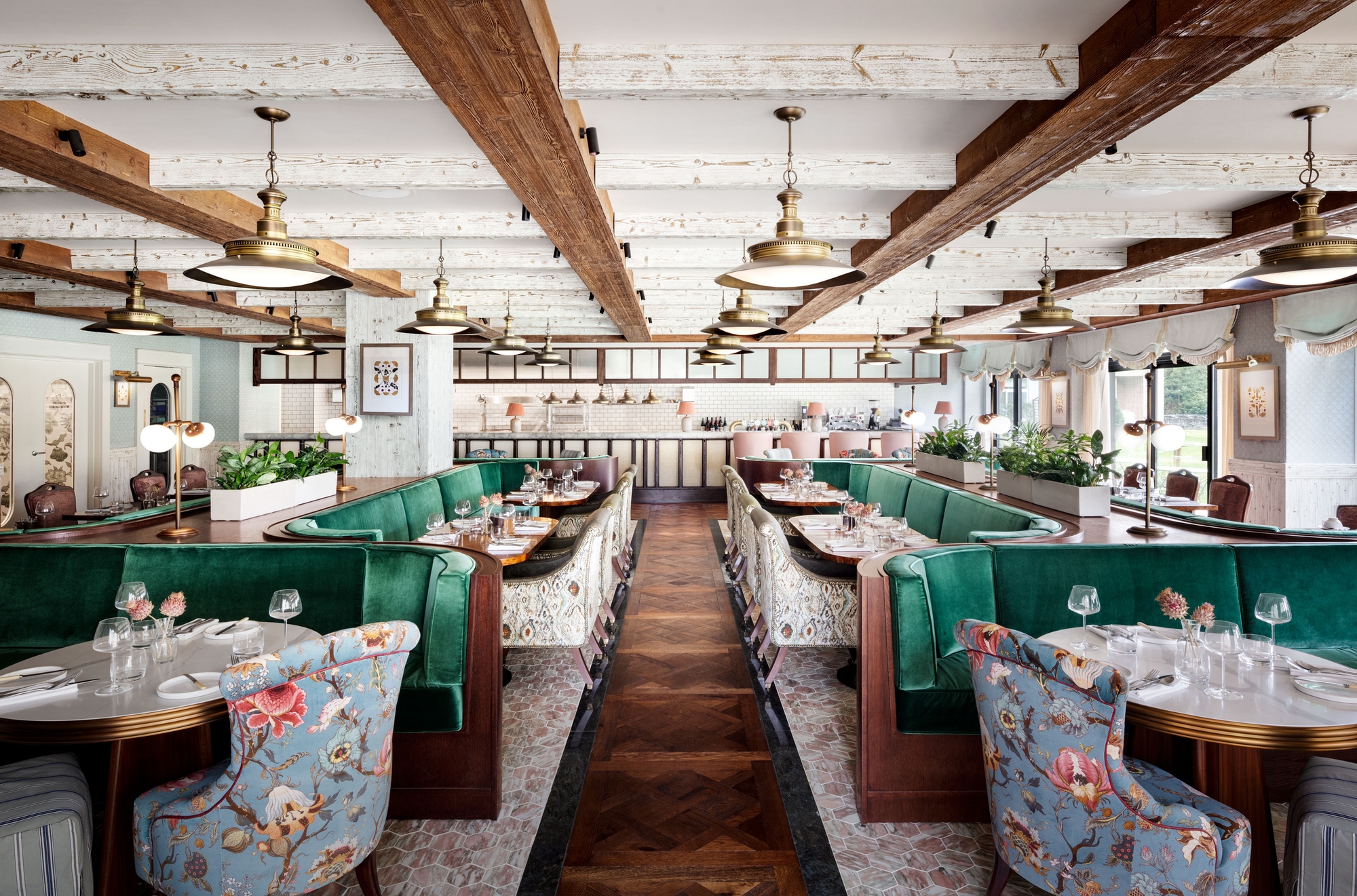 Cambridge Graduate Hotel Hospitality Snapshots