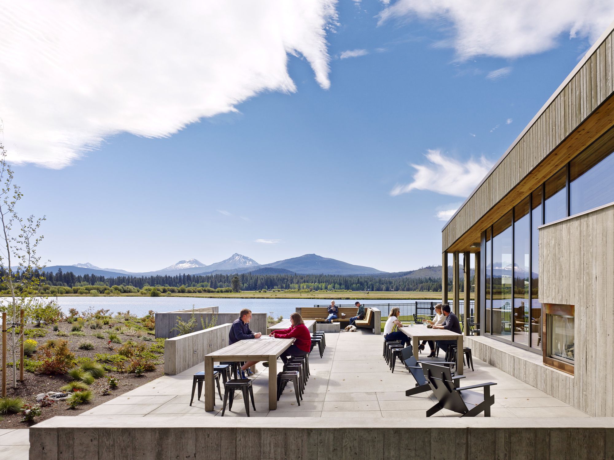 Lakeside at Black Butte Ranch Hospitality Snapshots