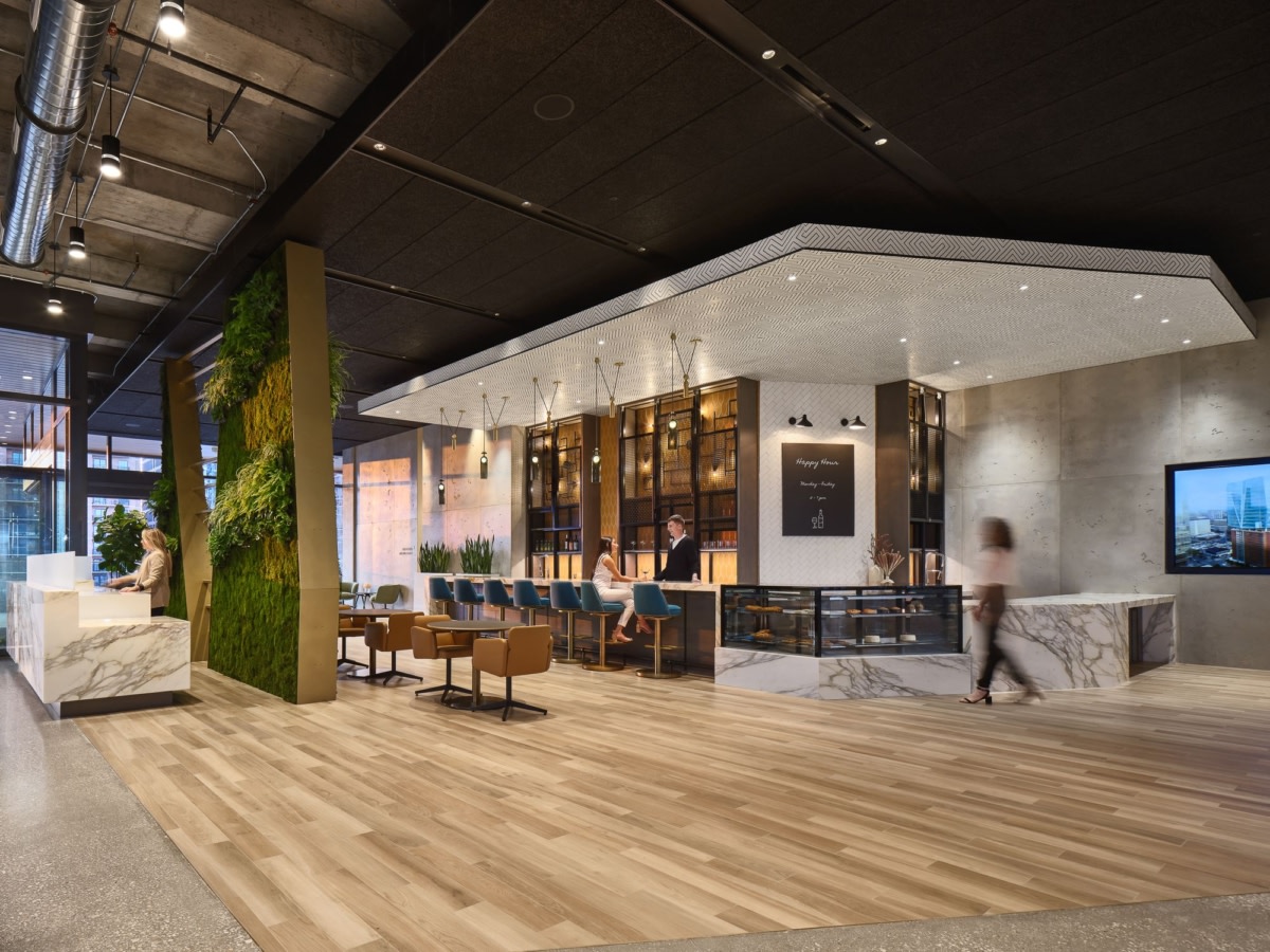 Sky Lounge - Hospitality Snapshots