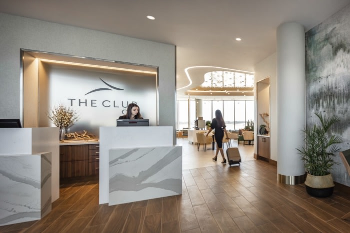 The Club CLT at Charlotte Douglas International Airport - 0