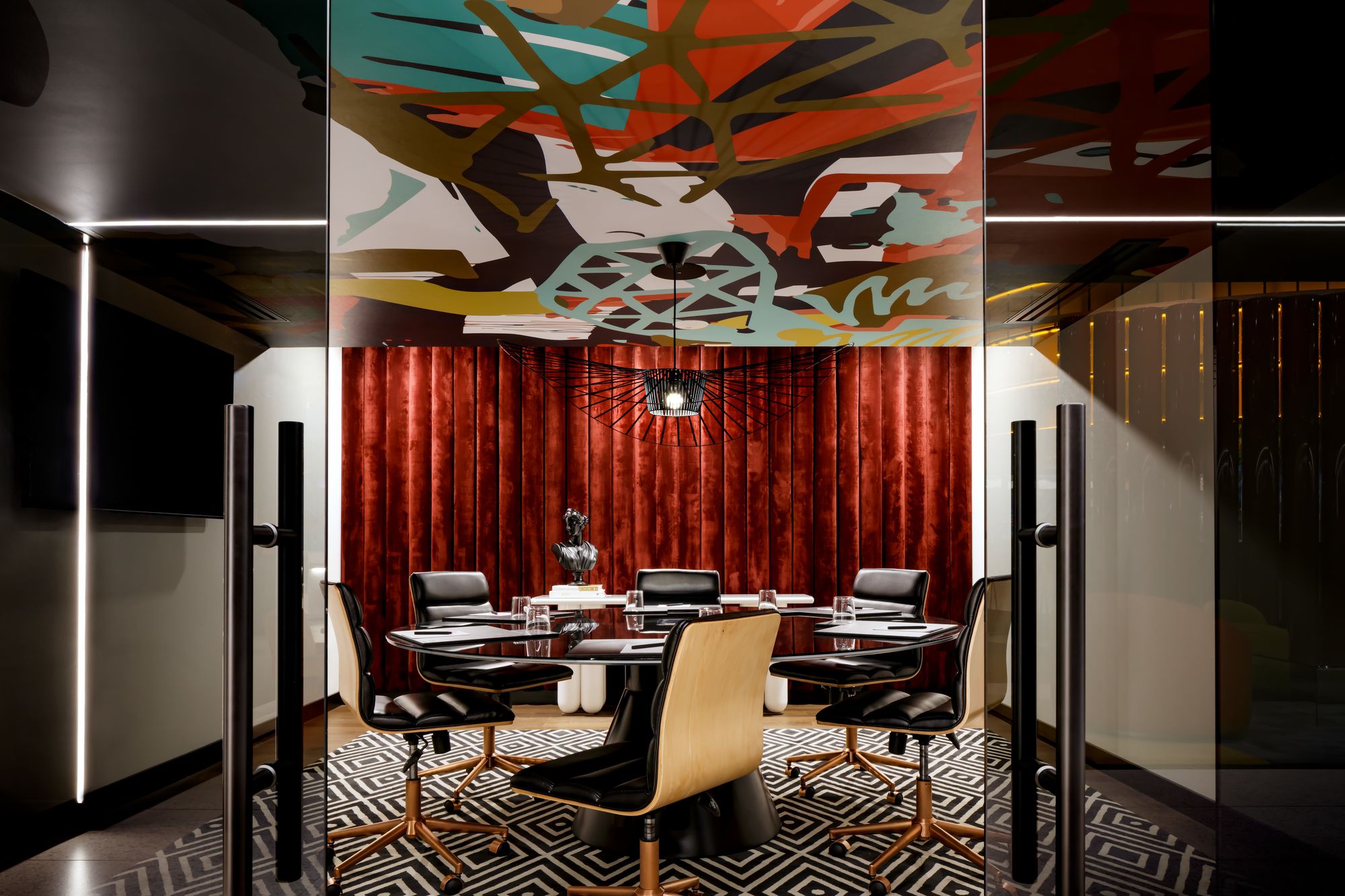 W Hotel Toronto - Hospitality Snapshots
