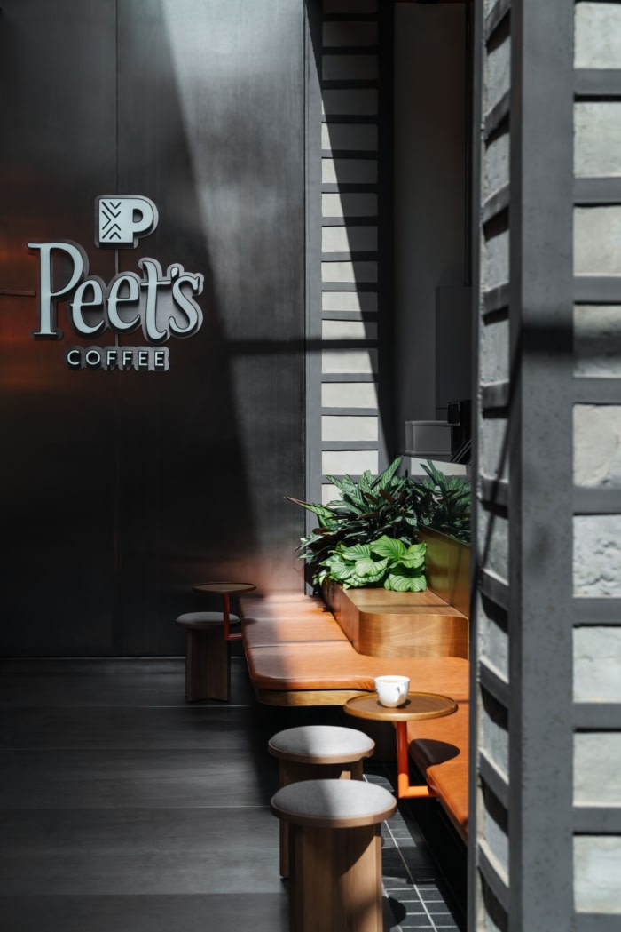 Peet's Coffee at UCCA Center for Contemporary Art - 0