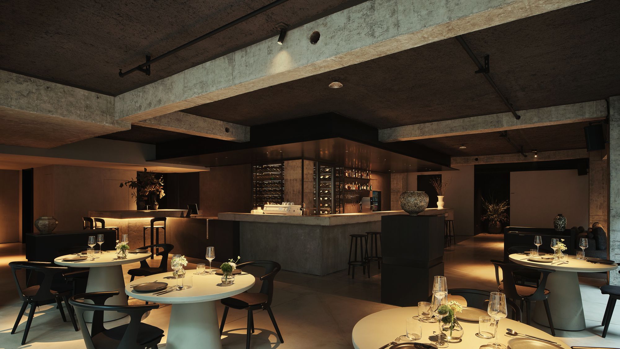 Shy Table Restaurant - Hospitality Snapshots