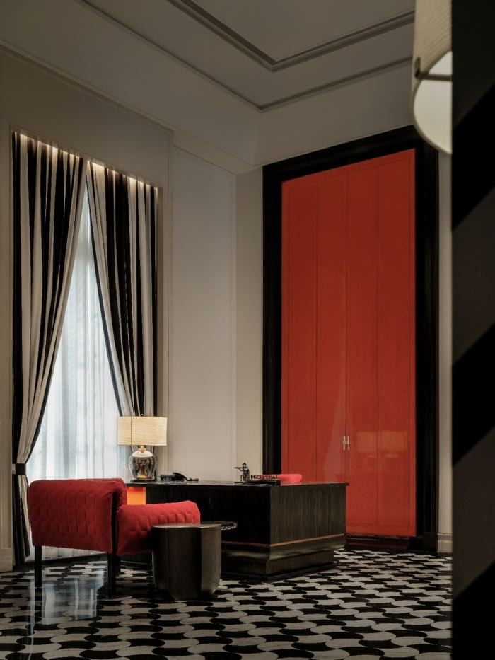 Louie Castle Sycamore Hotel, Chengdu - 0