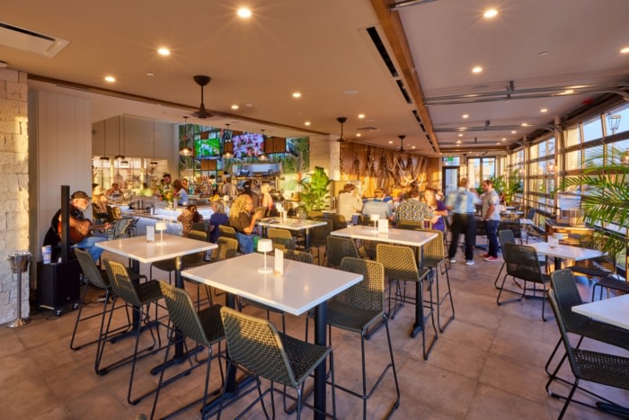 Tommy Bahama Marlin Bar - 0