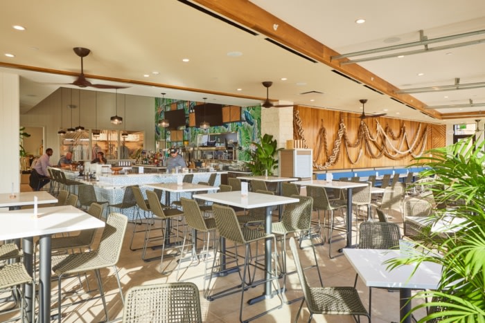 Tommy Bahama Marlin Bar - 0