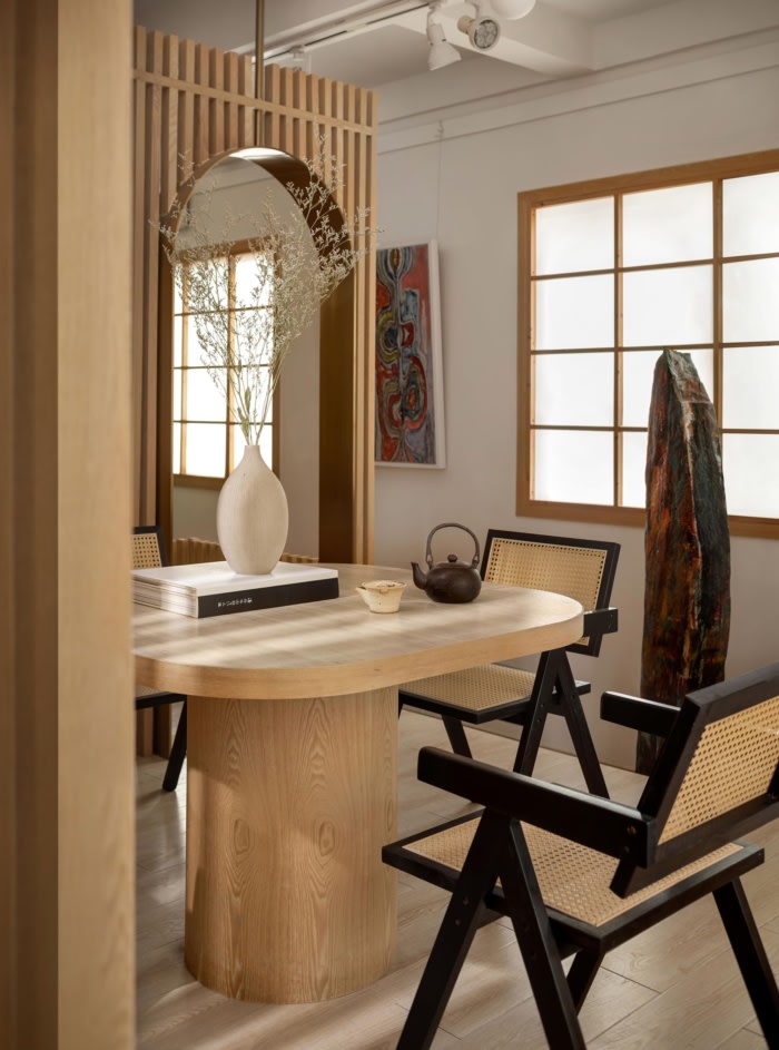 An Artist's Teahouse - 0