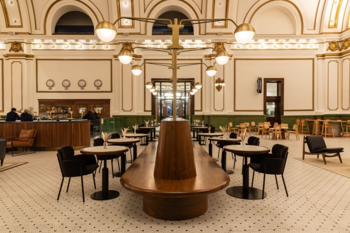 Asher Adams Hotel - 0