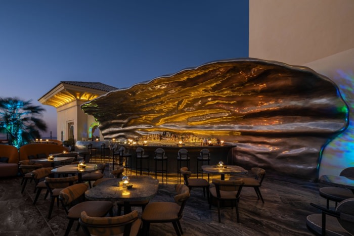 Mercury Rooftop Bar at Four Seasons Jumeirah, Dubai - 0