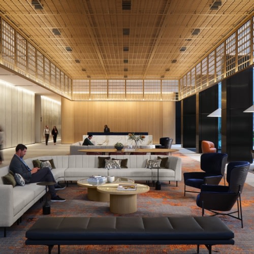 10 & 120 South Riverside Plaza