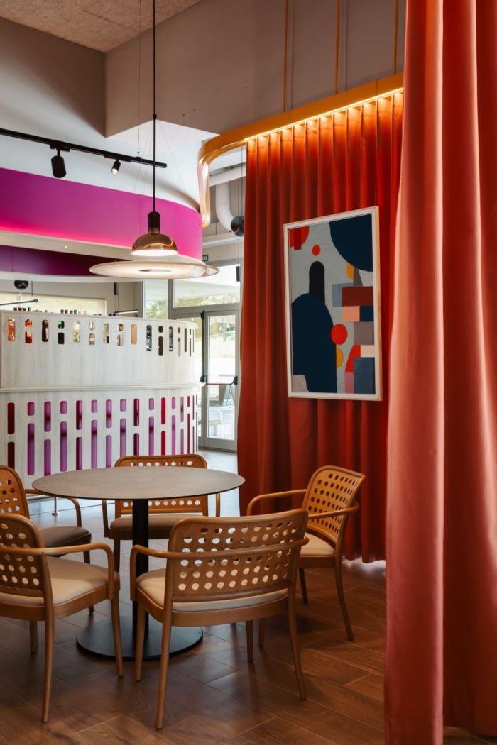 Ibis Styles Barcelona Sant Joan Despí Hotel - 0