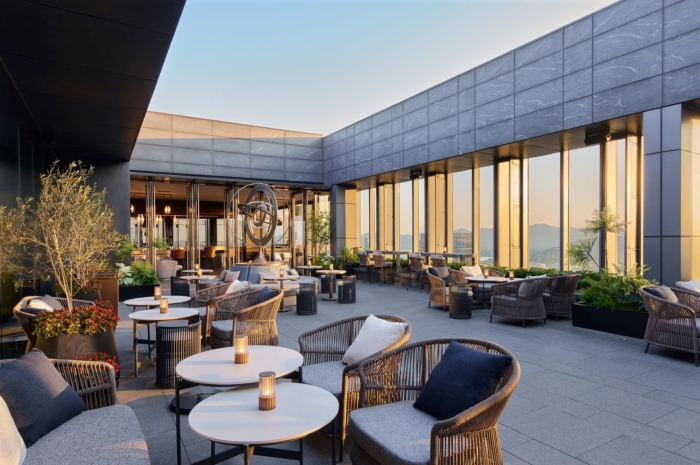 STARS Bar at Hangzhou Four Seasons - 0