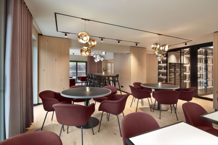 LINA'S Restaurant - 0