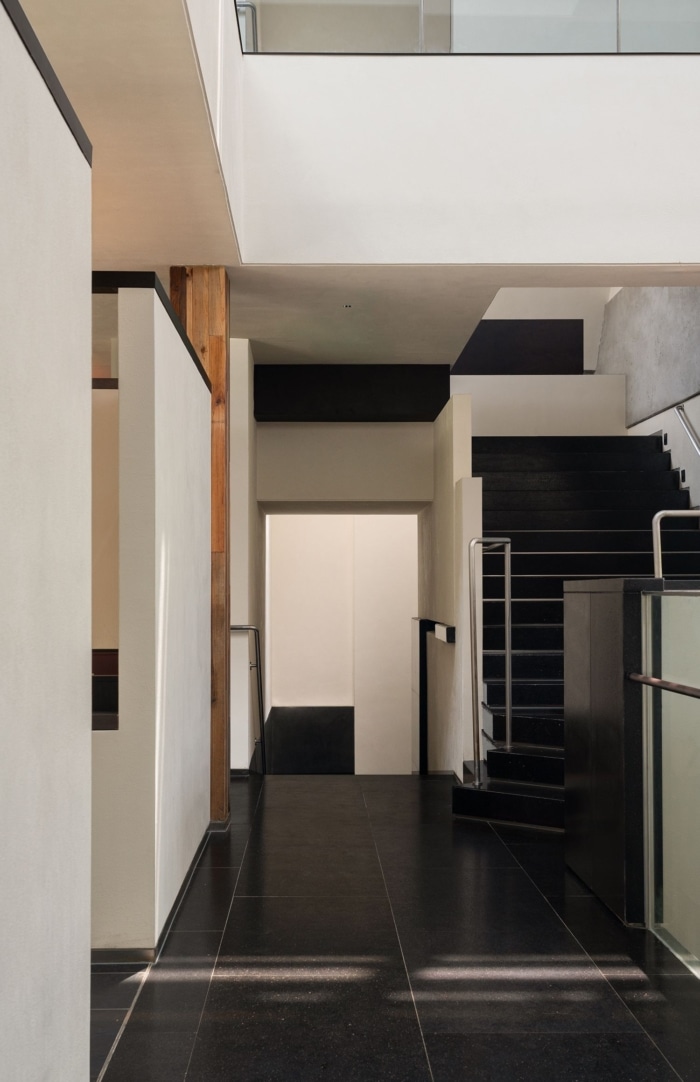 Yang's Qing Lobster · Bai Jia Hu - 0