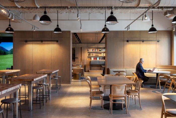 300 & 400 Connell Drive Amenity Spaces - 0