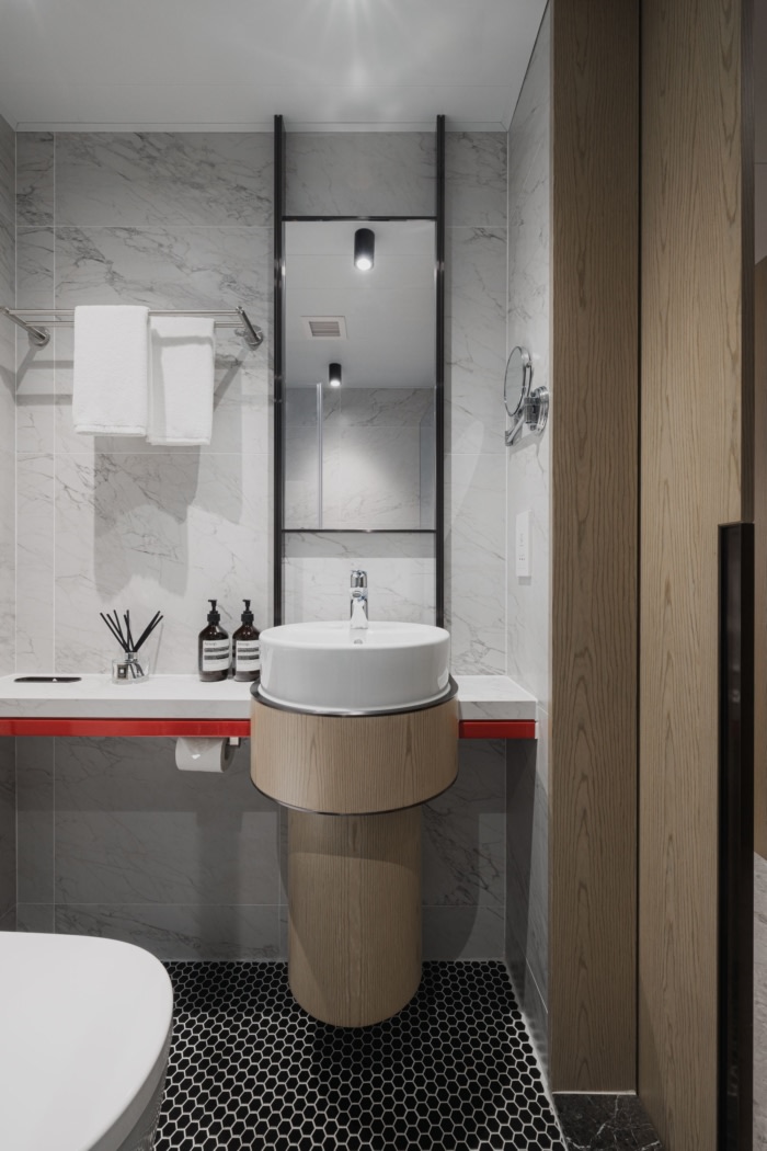 The Harbourview Hotel - 0