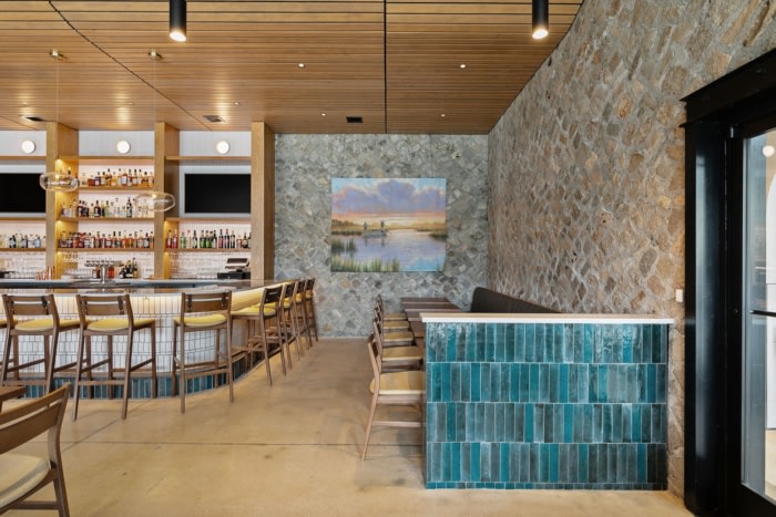 Slack Tide Restaurant - 0