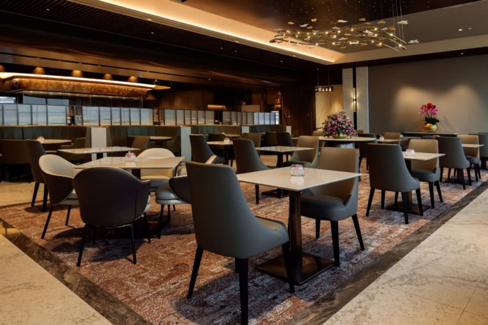 First Class SilverKris Lounge at Changi Terminal 2 - 0