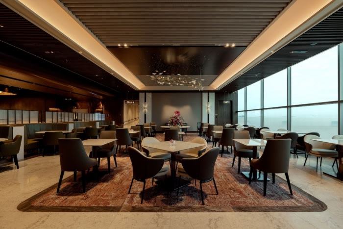 First Class SilverKris Lounge at Changi Terminal 2 - 0