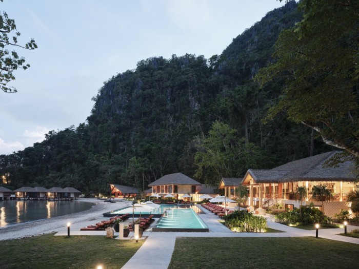 Lagen Island Resort - 0